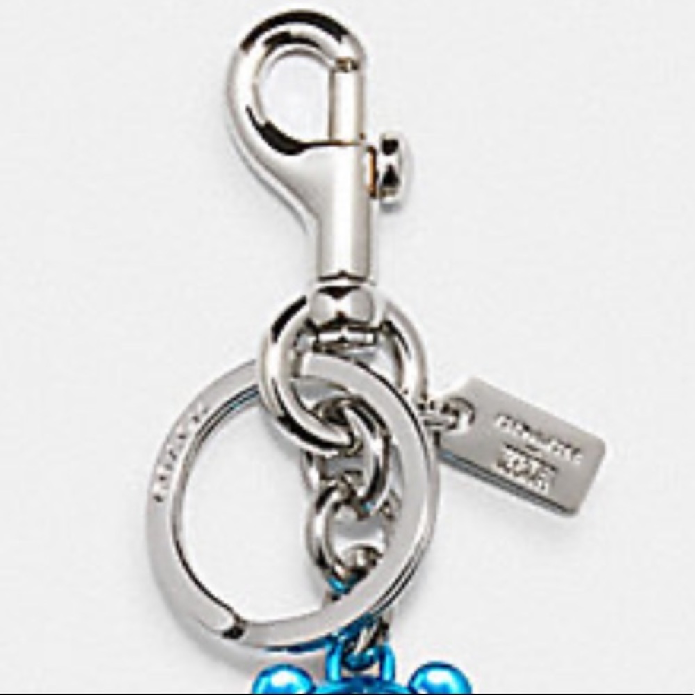 ๐ Coach x Marvel Captain America Bear Key Fob - Picture 3 of 6